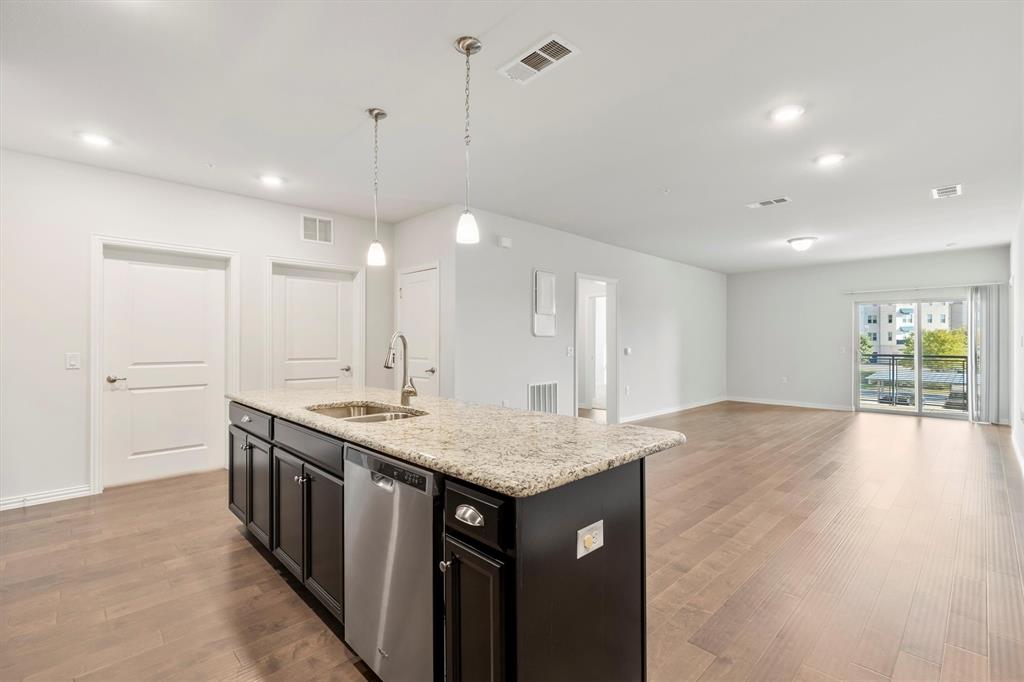 651 Watters Road, Unit 7202 Allen, TX 75013 - Photo 6 of 30