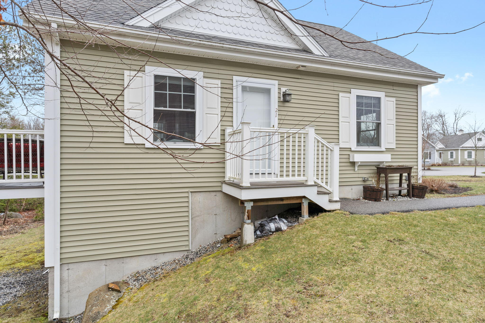 272 Mills Road, Unit 21 Kennebunkport, ME 04046 - Photo 2 of 34 18-web-or-mls-DSC00743