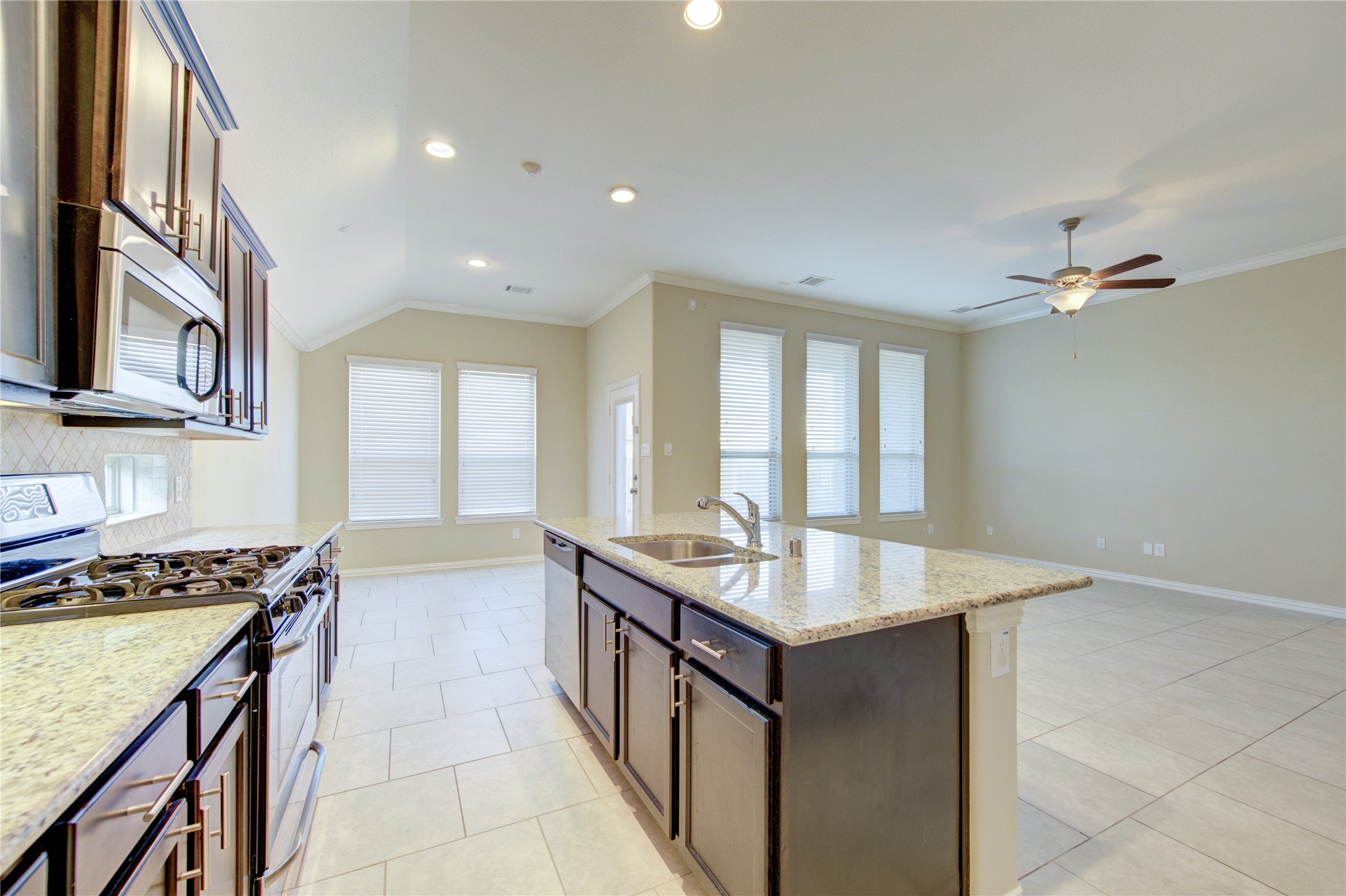 6519 Point Hollow Lane Rosenberg, TX 77469 - Photo 33 of 50