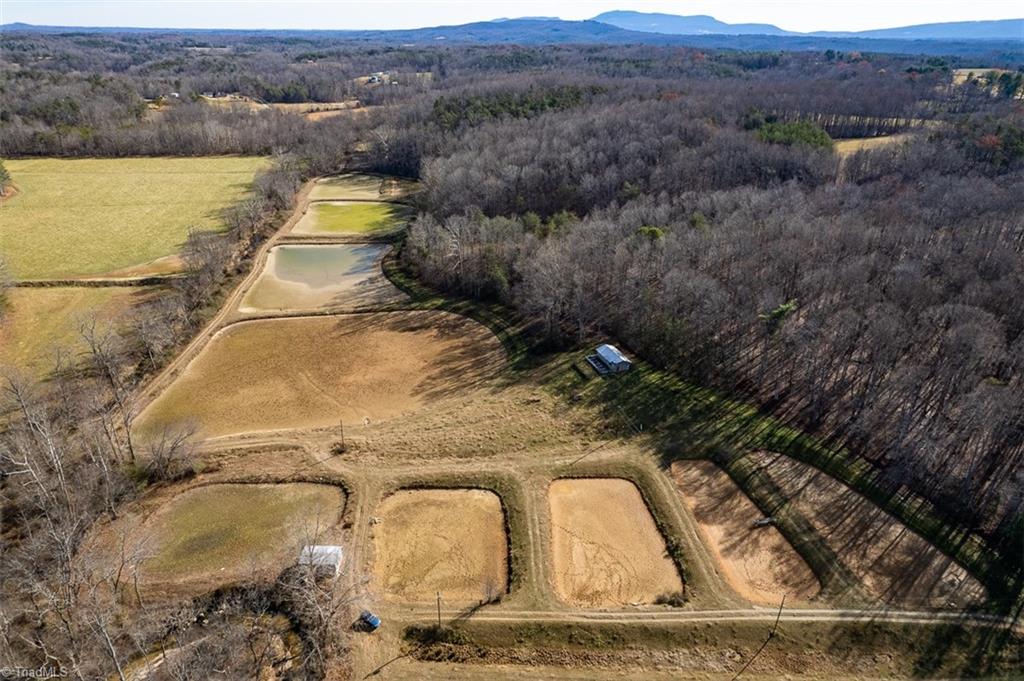 1316 Locust Grove Road Mount Airy, NC 27030 - Photo 18 of 36