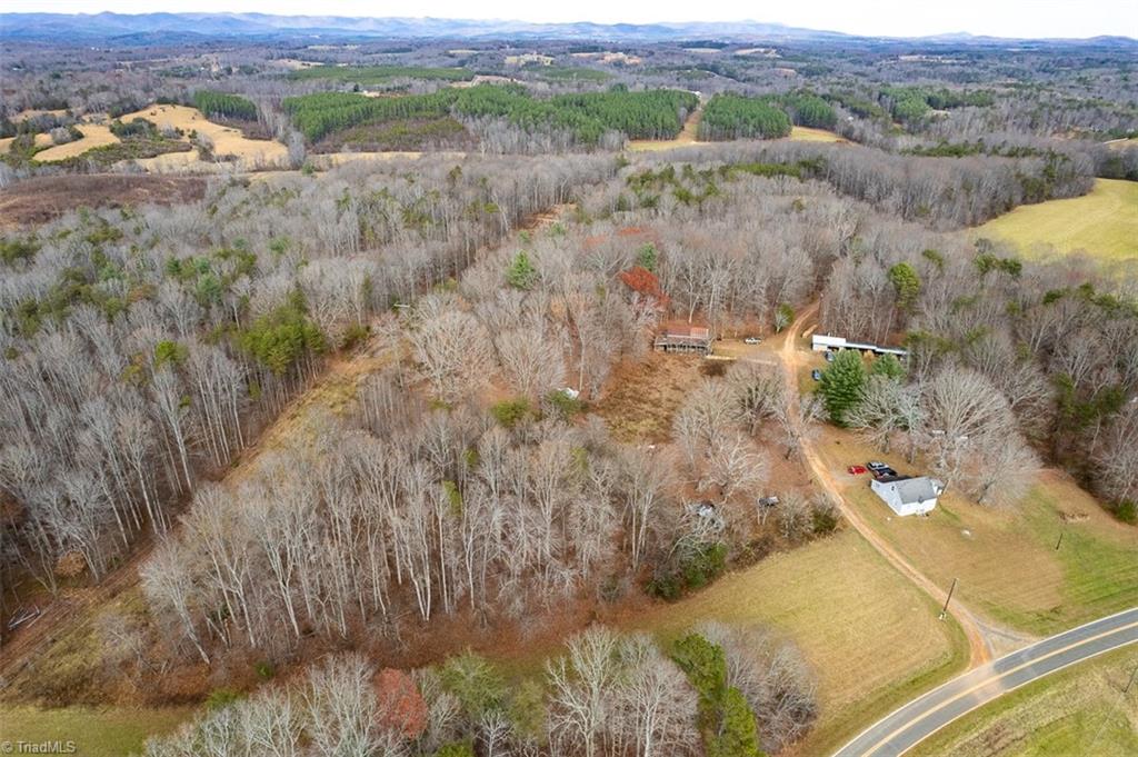 1316 Locust Grove Road Mount Airy, NC 27030 - Photo 33 of 36