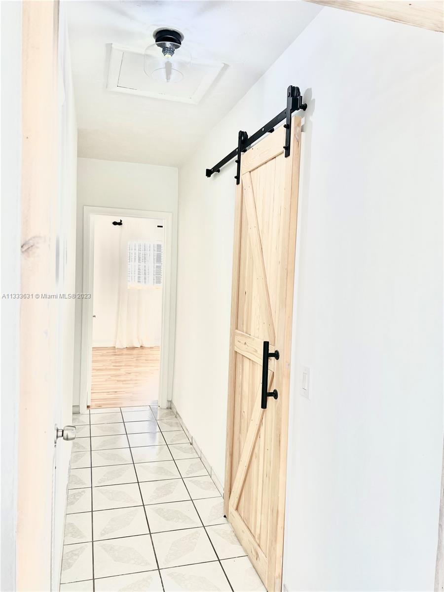 8600 Southwest 33rd Terrace Miami, FL 33155 - Photo 6 of 14 a bathroom with a shower