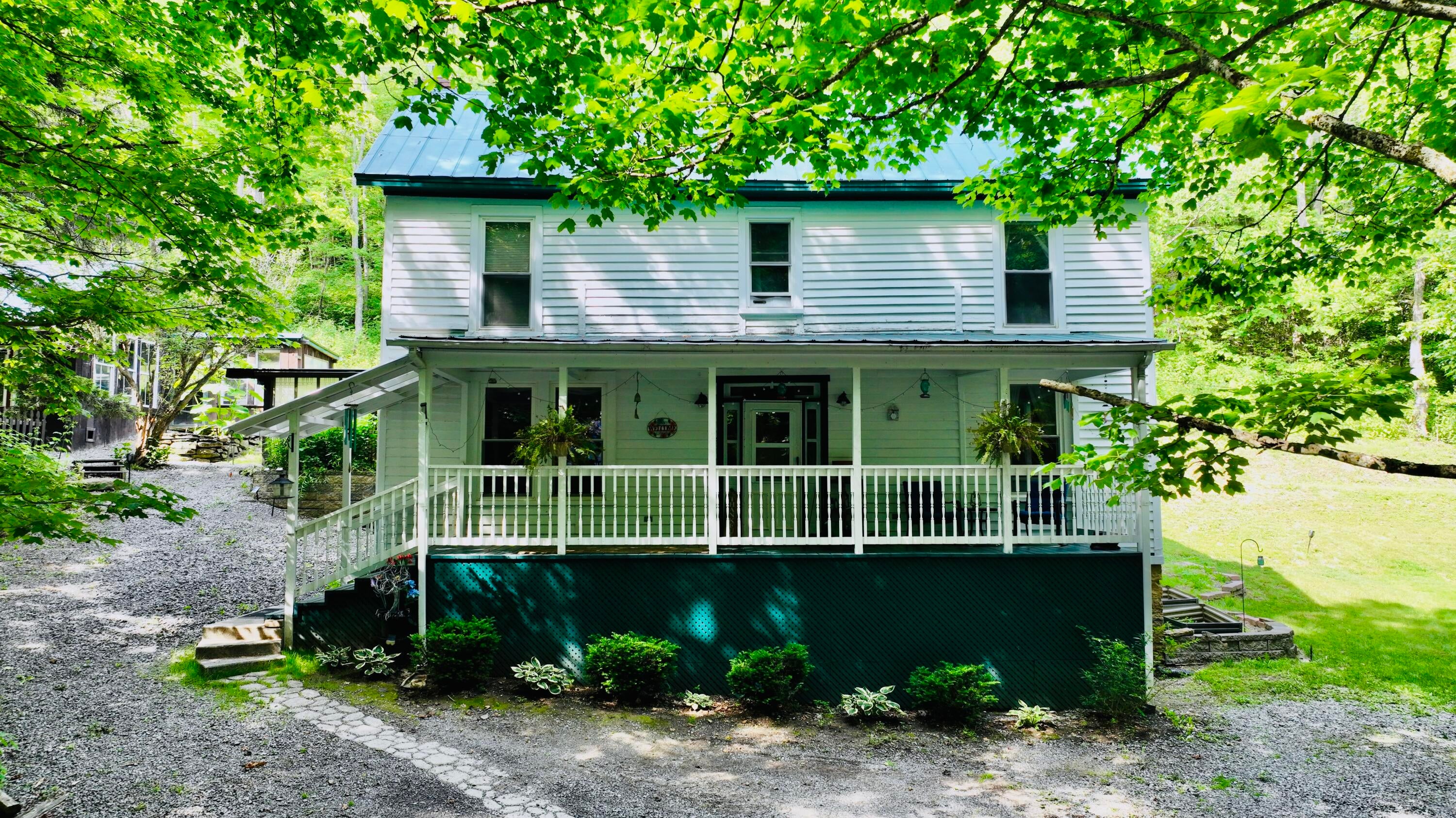 366 Raders Valley Road Lewisburg, WV 24901 - Photo 1 of 111 Gallery Image 1