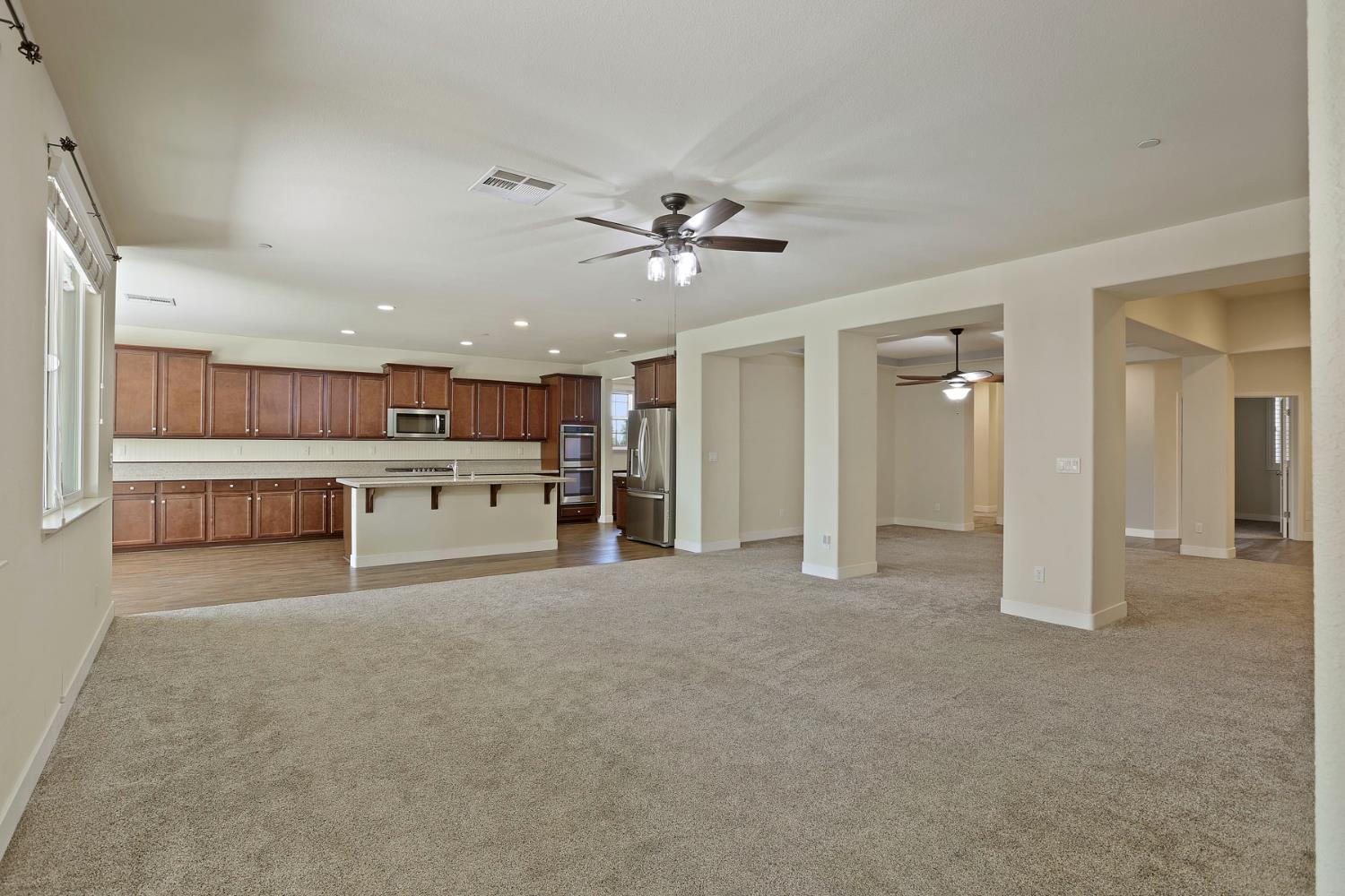 2364 Inyo Place Manteca, CA 95337 - Photo 16 of 69