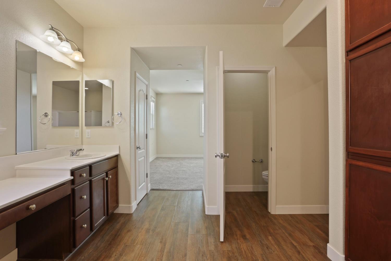 2364 Inyo Place Manteca, CA 95337 - Photo 25 of 69