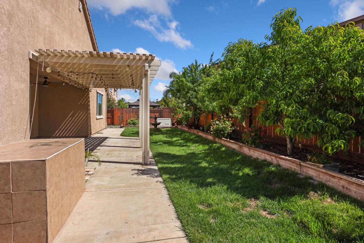 2364 Inyo Place Manteca, CA 95337 - Photo 52 of 69