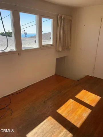 $1,500,000 | 329 Mariposa Drive, Ventura, CA 93001