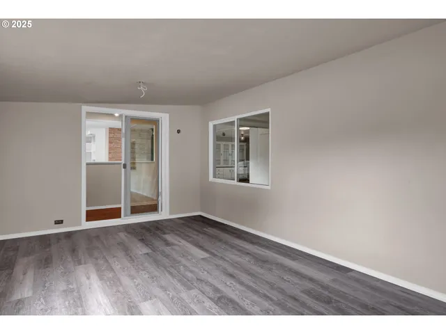 $475,000 | 26312 Shady Oak Drive, Monroe, OR 97456