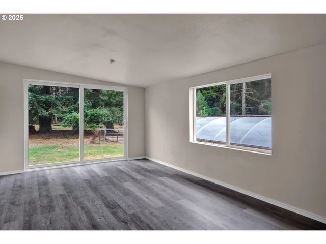 $475,000 | 26312 Shady Oak Drive, Monroe, OR 97456