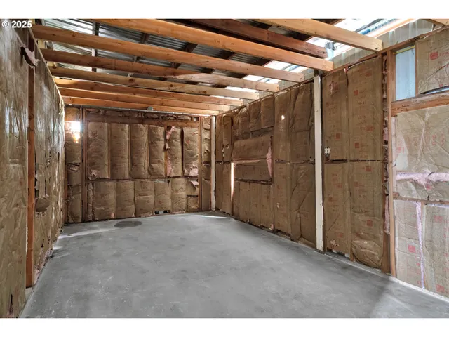 $475,000 | 26312 Shady Oak Drive, Monroe, OR 97456