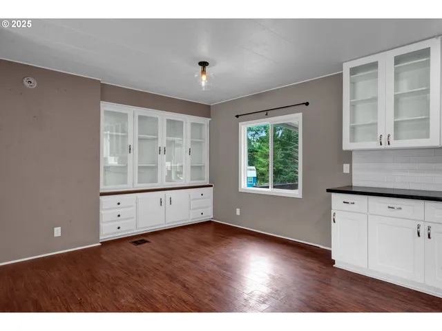 $475,000 | 26312 Shady Oak Drive, Monroe, OR 97456