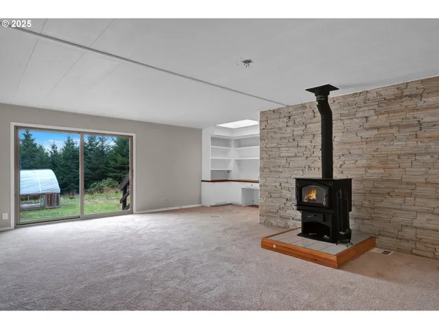 $475,000 | 26312 Shady Oak Drive, Monroe, OR 97456