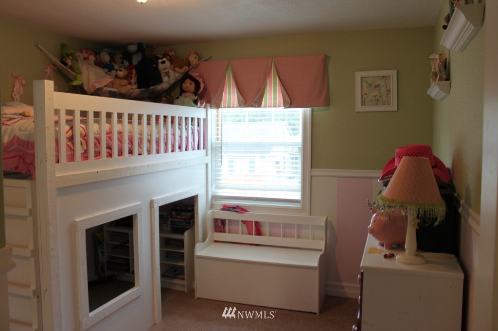 303 Olson Road Longview, WA 98632 - Photo 8 of 16 Gallery Image 8