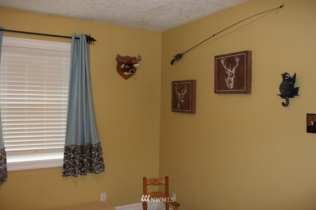 303 Olson Road Longview, WA 98632 - Photo 9 of 16 Gallery Image 9