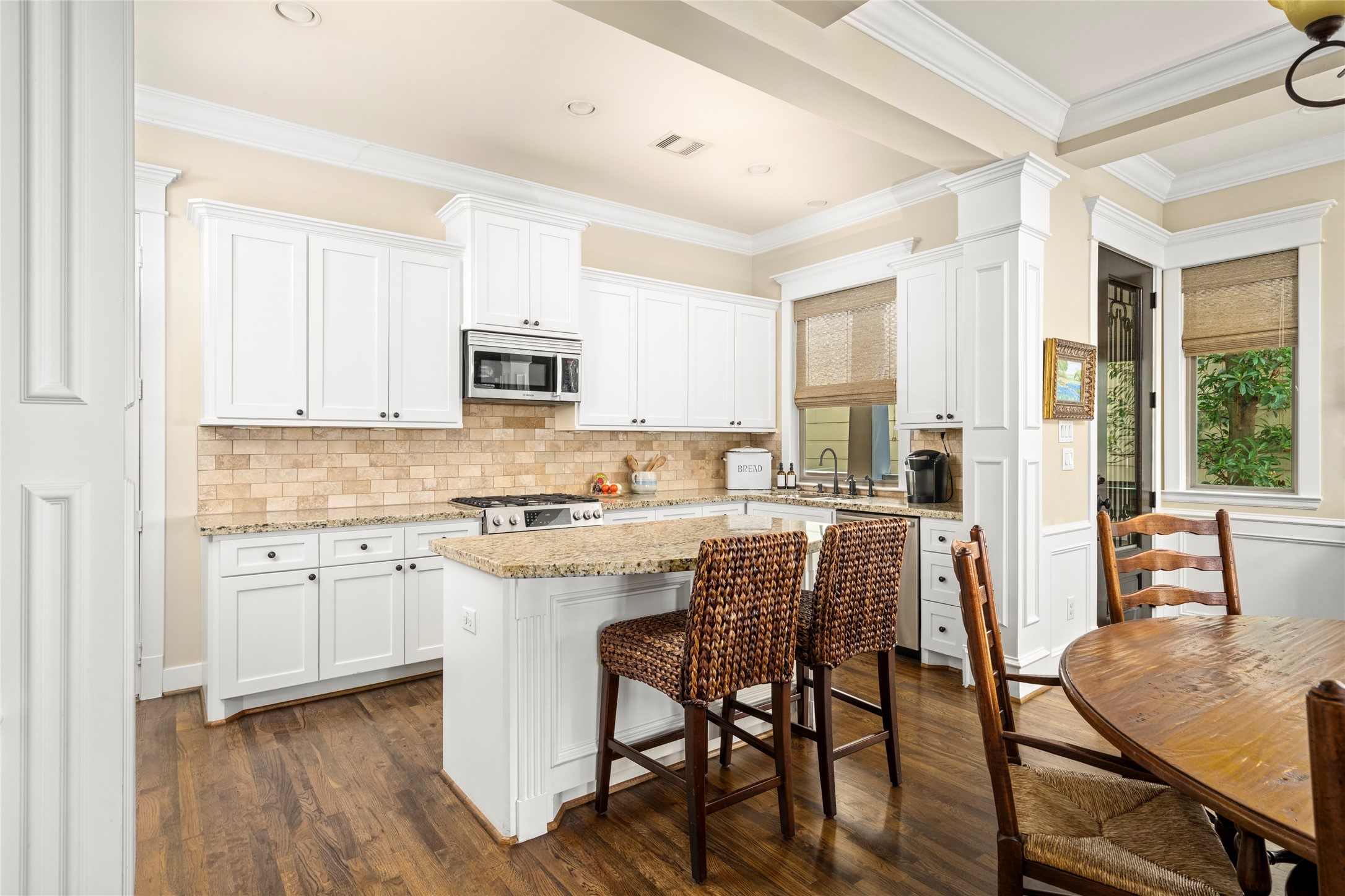 412 West 25th Street Houston, TX 77008 - Photo 8 of 41