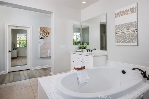 $1,998,800 | 44 Vivido Street, Rancho Mission Viejo, CA 92694