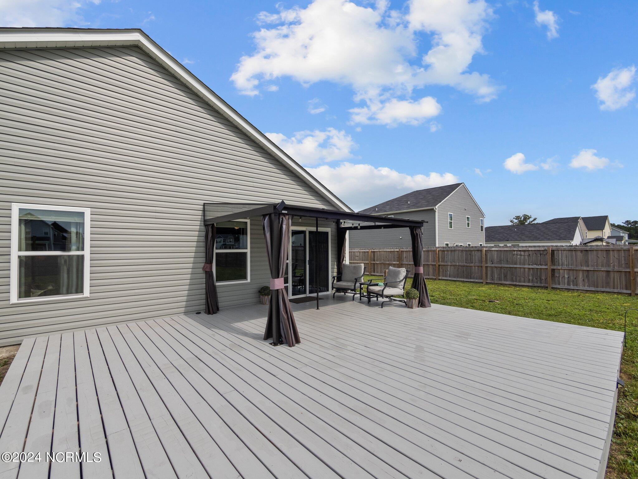 513 Ranchers Lane Jacksonville, NC 28546 - Photo 8 of 48 8-web-or-mls-08