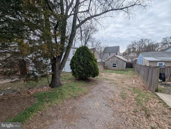 $230,000 | 809 203rd Street, Pasadena, MD 21122