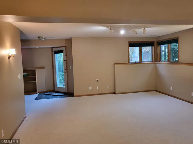 $499,000 | 1159 Fallbrook Lane, Woodbury, MN 55125