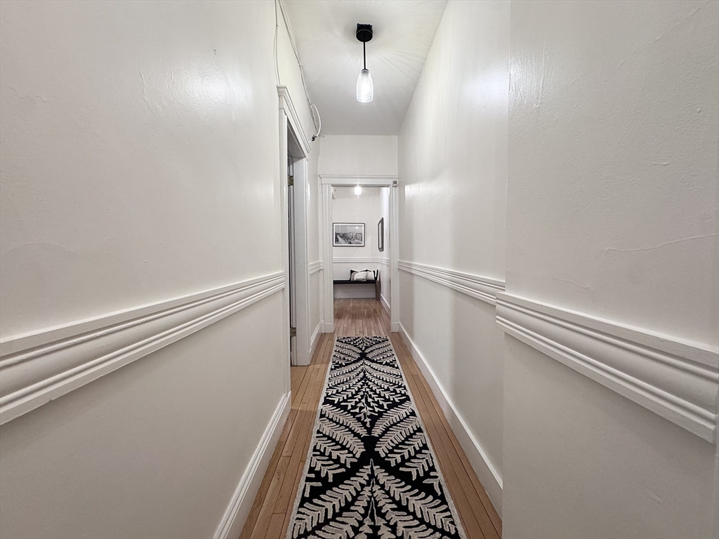 139 Beaconsfield Road, Unit 1B Brookline, MA 02445 - Photo 8 of 19