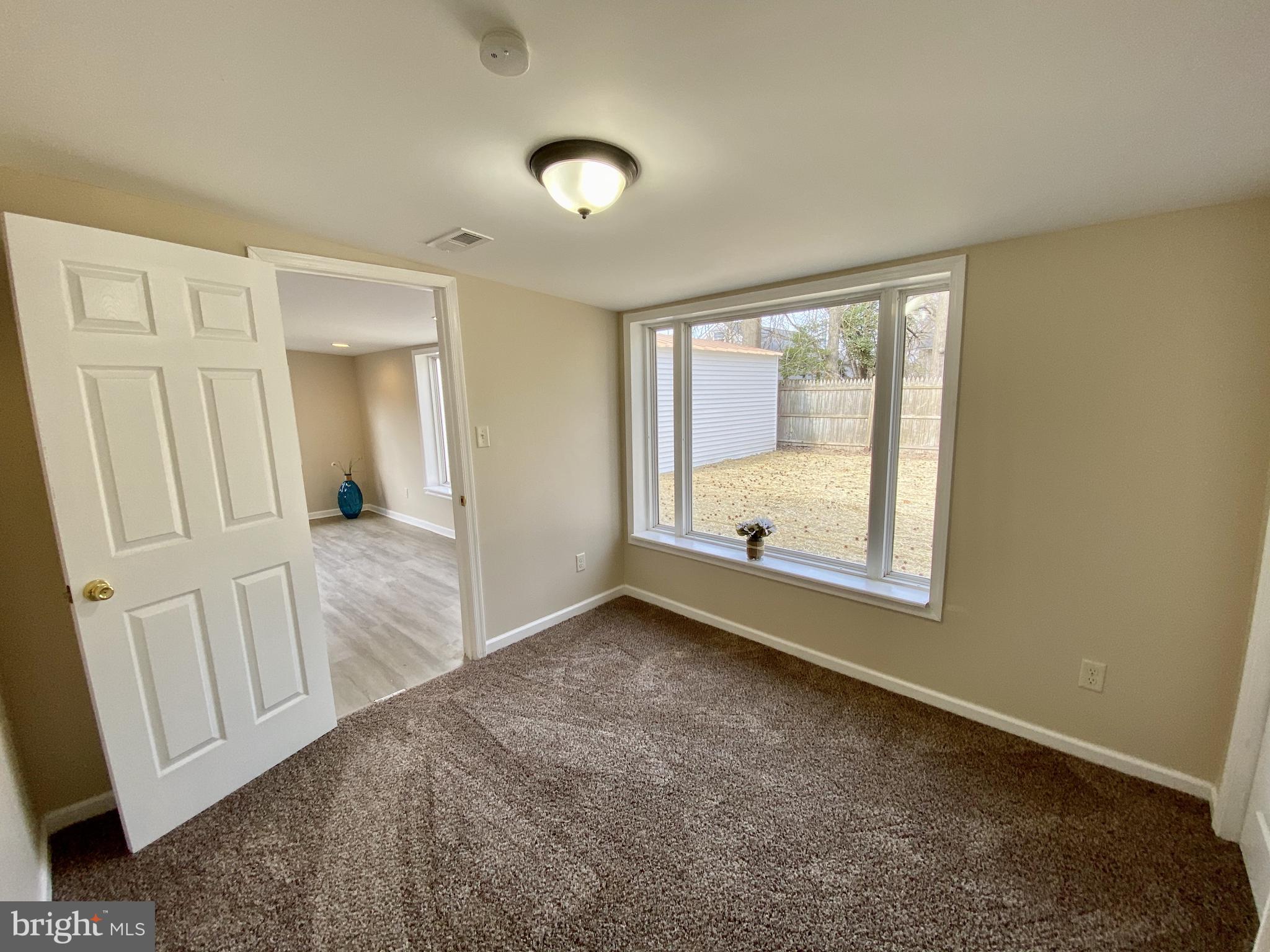 28 1/2 Mowery Road New Castle, DE 19720 - Photo 21 of 31 Lots of Natural Light