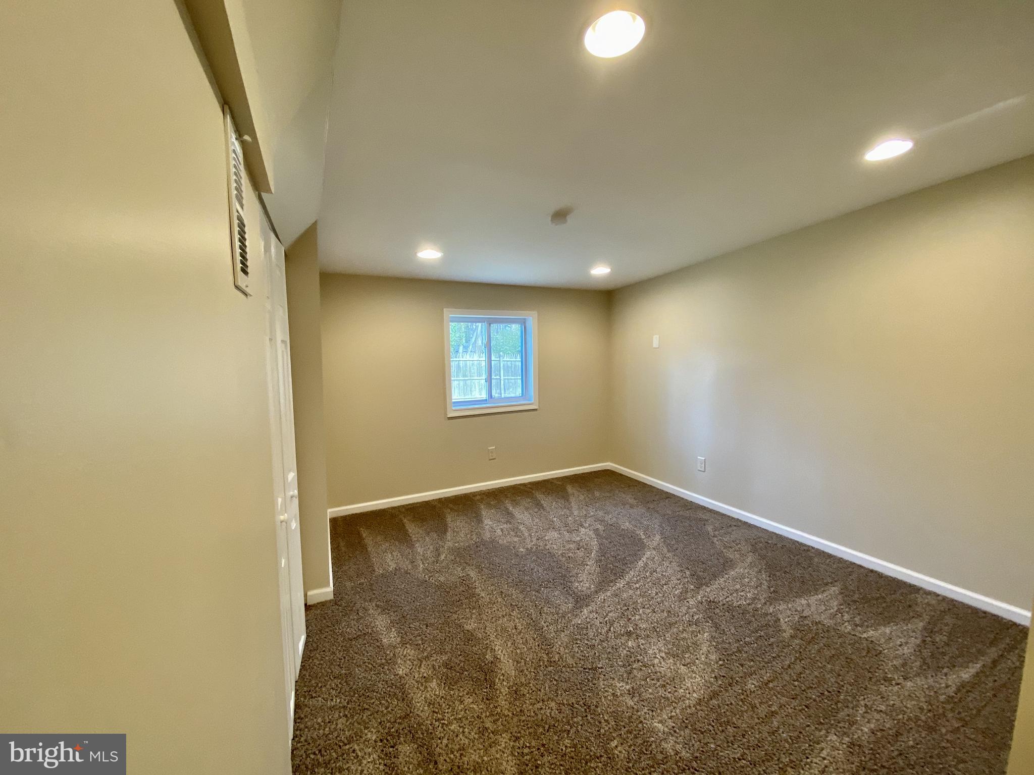 28 1/2 Mowery Road New Castle, DE 19720 - Photo 23 of 31 Master Bedroom