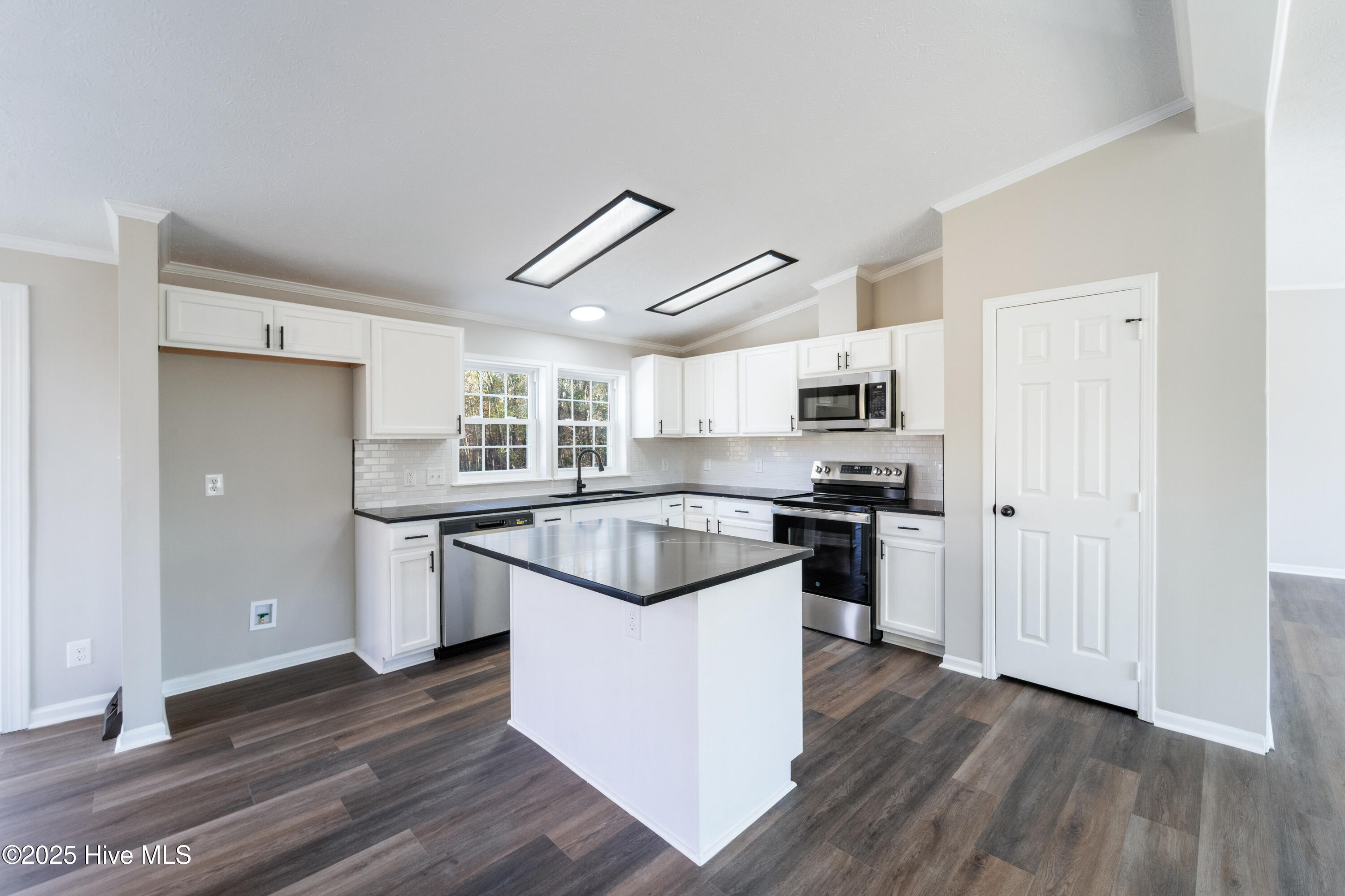 331 Dover Road Cove City, NC 28523 - Photo 15 of 35 DSC01450