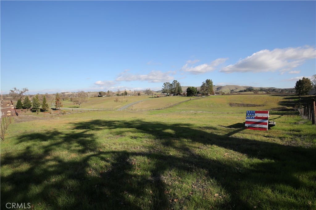 1455 Eureka Lane Templeton, CA 93465 - Photo 7 of 9