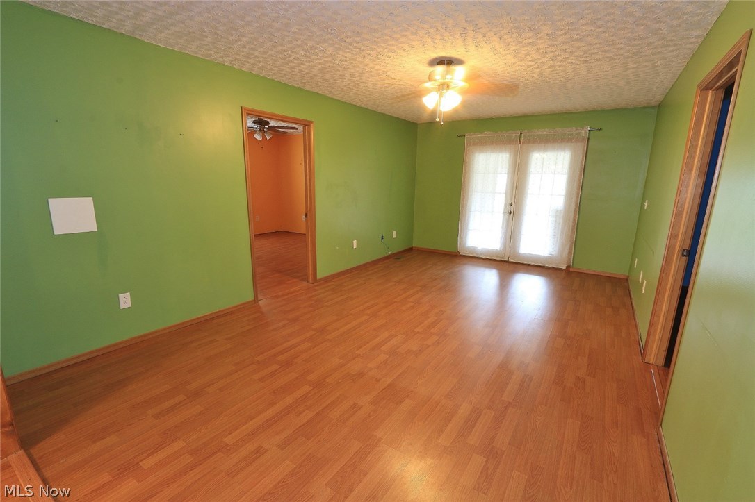 35 West 11th Street Dresden, OH 43821 - Photo 4 of 23