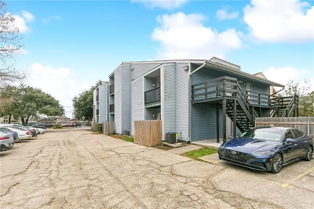 $99,900 | 4833 Zenith Street, Unit 6, Metairie, LA 70001