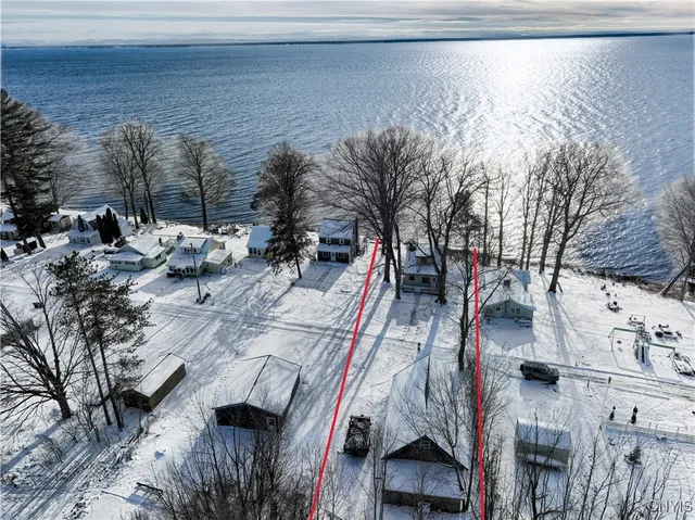 $425,000 | 21 Kellar Drive, Constantia, NY 13028