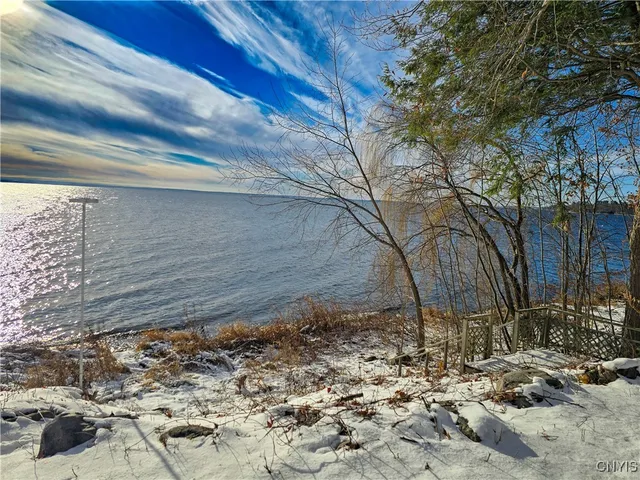 $425,000 | 21 Kellar Drive, Constantia, NY 13028