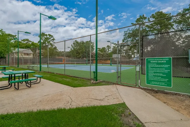 $330,000 | 13714 Hambleton Circle, Houston, TX 77069