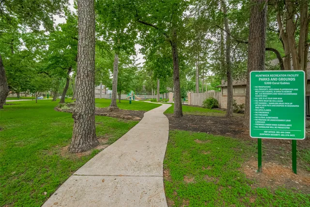 $330,000 | 13714 Hambleton Circle, Houston, TX 77069