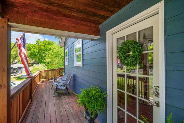 $430,000 | 4621 Virginia Avenue, Chattanooga, TN 37409