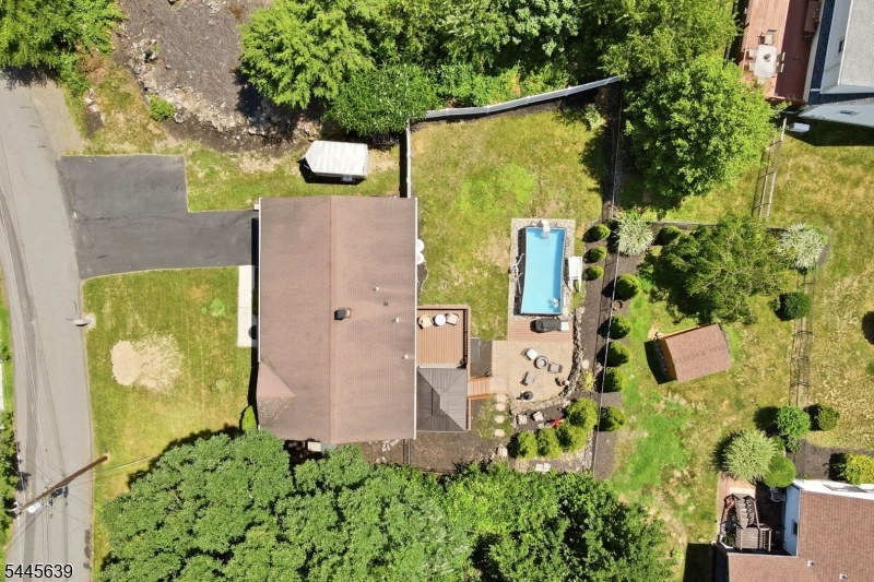 3 Seneca Trail Oak Ridge, NJ 07438 - Photo 20 of 20