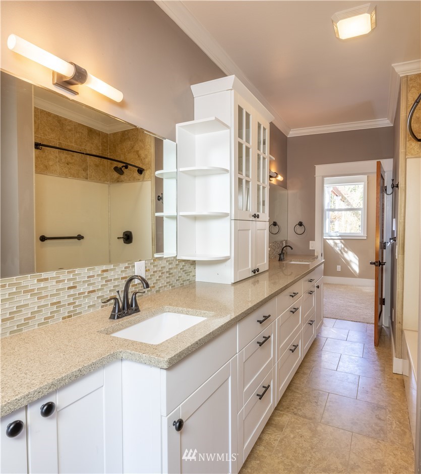 1065 Nile Avenue Northeast Renton, WA 98059 - Photo 17 of 27 Gallery Image 17