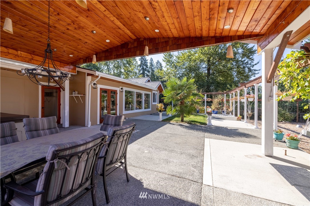 1065 Nile Avenue Northeast Renton, WA 98059 - Photo 22 of 27 Gallery Image 22