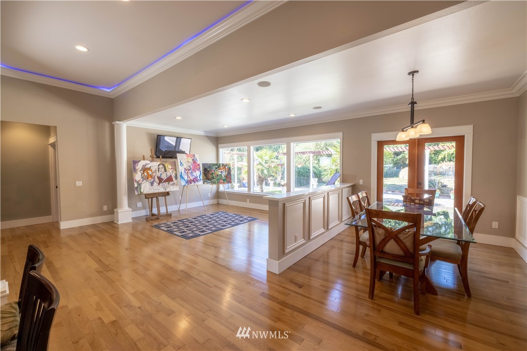 1065 Nile Avenue Northeast Renton, WA 98059 - Photo 9 of 27 Gallery Image 9
