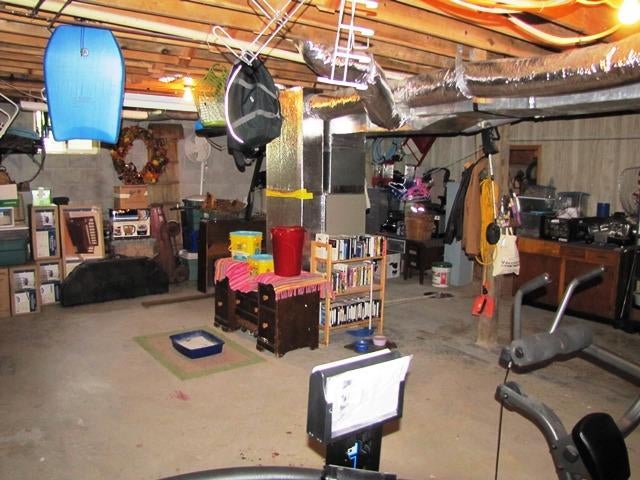 77 Daugherty Road Peterstown, WV 24963 - Photo 36 of 37 Gallery Image 36
