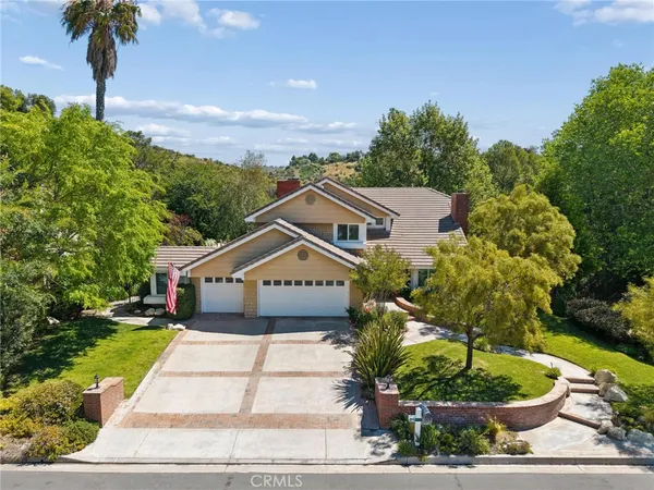 $1,525,000 | 22043 Parvin Drive, Saugus, CA 91350