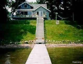 3950 Pitt Road Waterford, MI 48328 - Photo 1 of 1 Listing Image