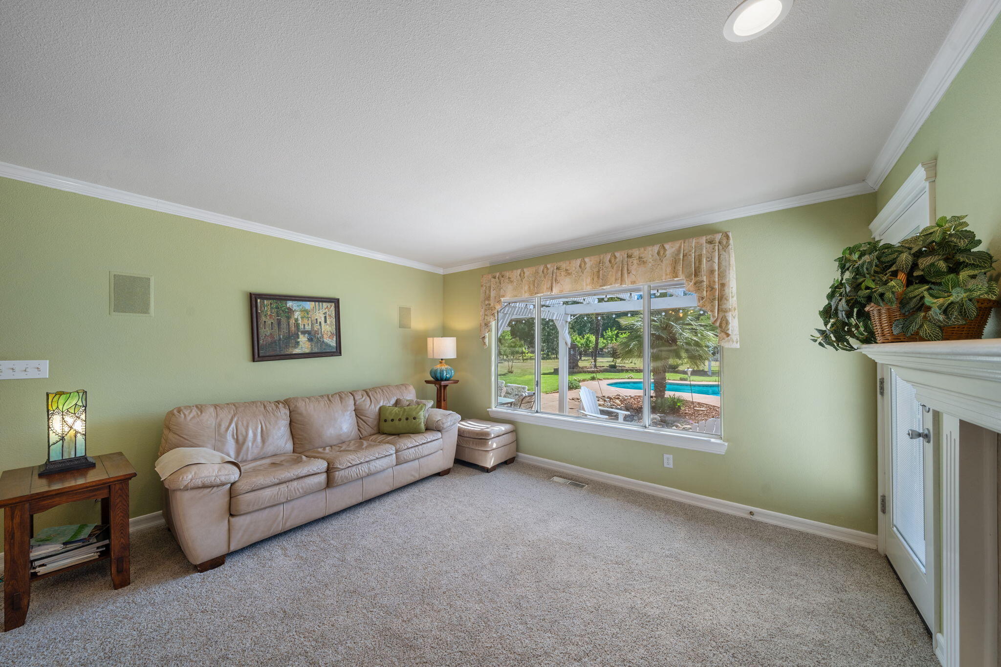 13087 Spring Lake Street Redding, CA 96003 - Photo 25 of 80 25-web-or-mls-BiggerFlow Real Estate Med