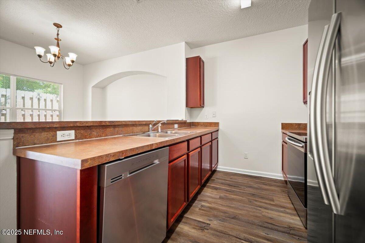 5260 Collins Road, Unit 1301 Jacksonville, FL 32244 - Photo 15 of 33 Kitchen