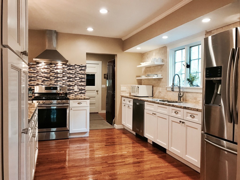 562 Montague Road Amherst, MA 01002 - Photo 5 of 30