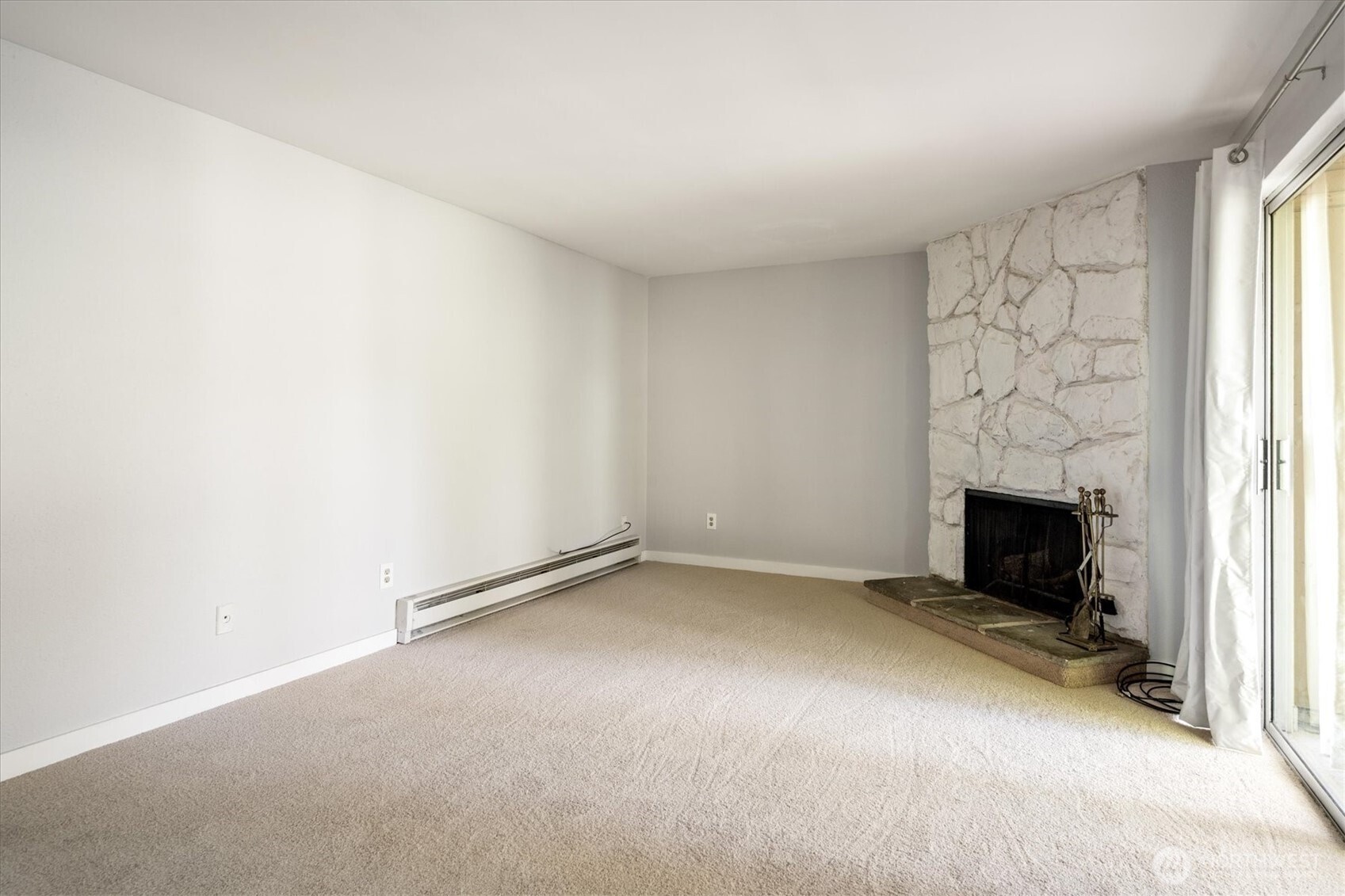 17515 149th Avenue Southeast, Unit E3 Renton, WA 98058 - Photo 5 of 27 Gallery Image 5