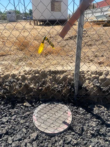 a bed room with a bed