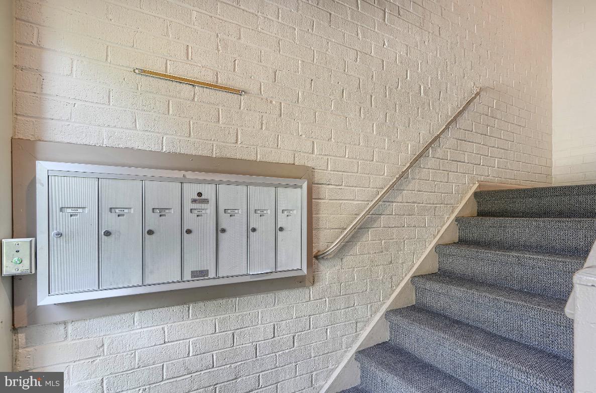 14 Mountbatten Court Baltimore, MD 21207 - Photo 4 of 15
