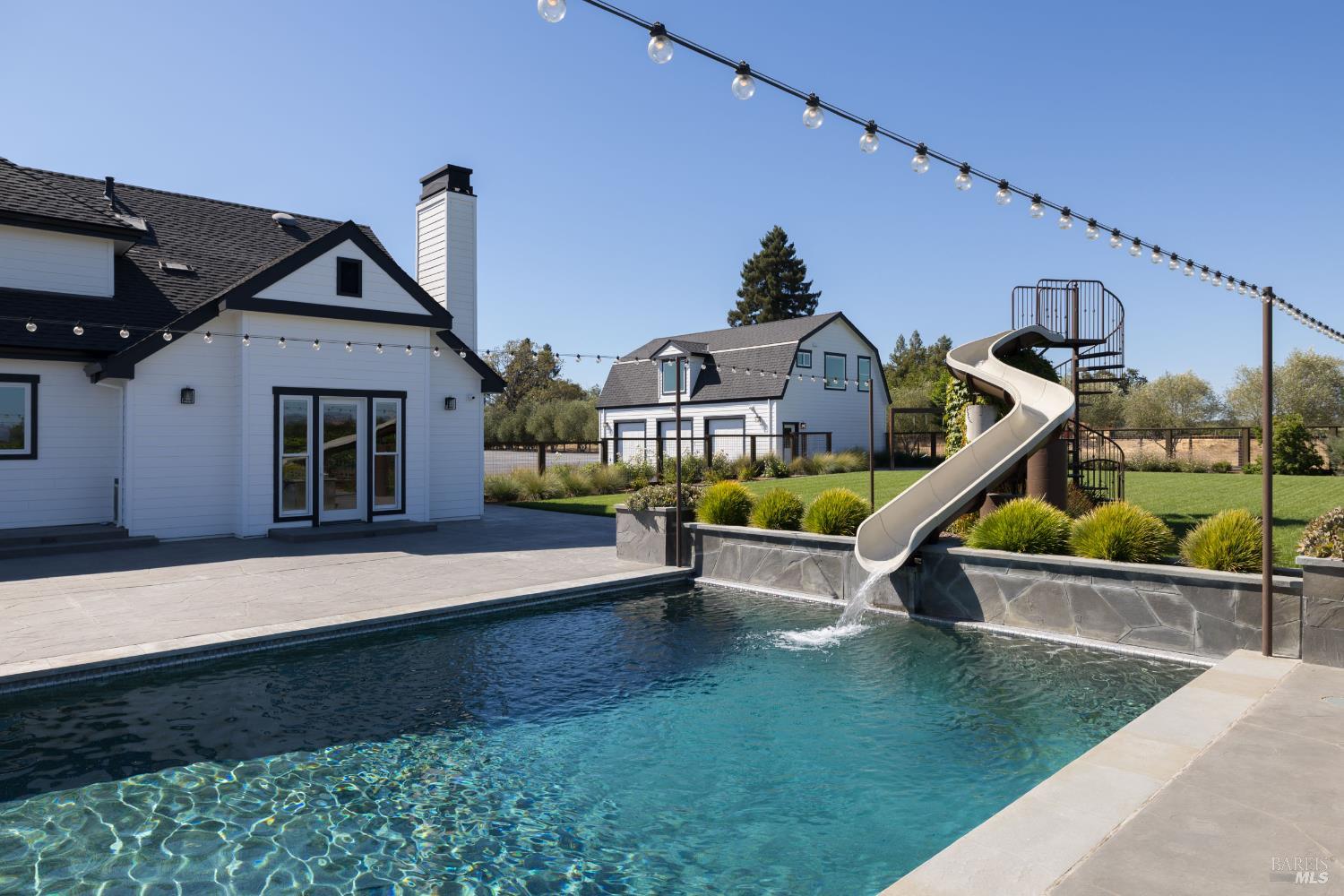 1626 Abramson Road Santa Rosa, CA 95401 - Photo 29 of 87