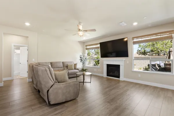 $815,000 | 1916 Beale Circle, Lincoln, CA 95648